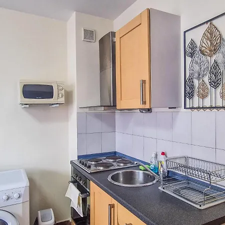 Charming Flat In With Sauna By Flat Mаnager Διαμέρισμα *