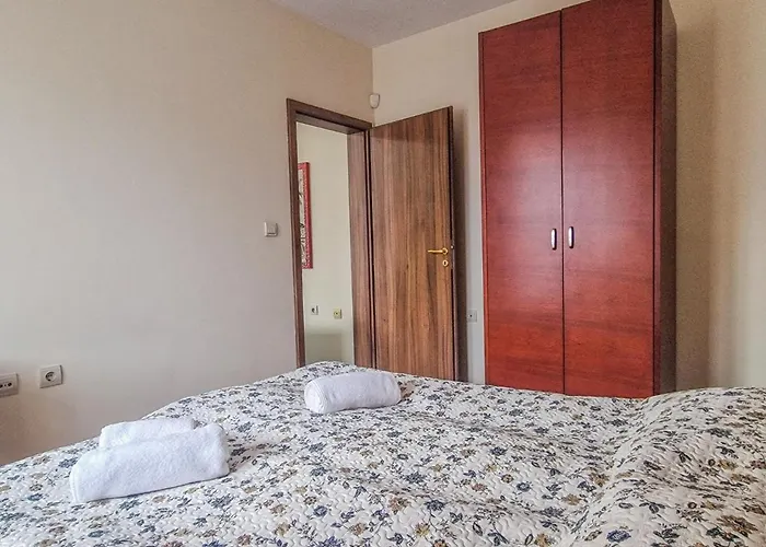 Apartman Charming Flat In With Sauna By Flat Mаnager